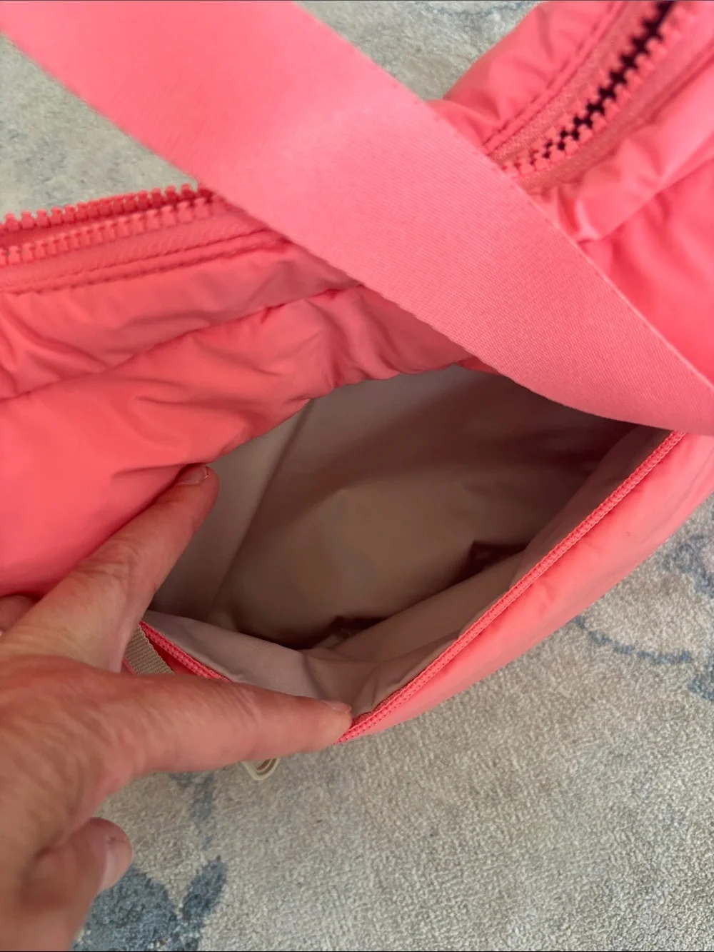 Athleta Coral Quilted Shoulder Bag in Pink